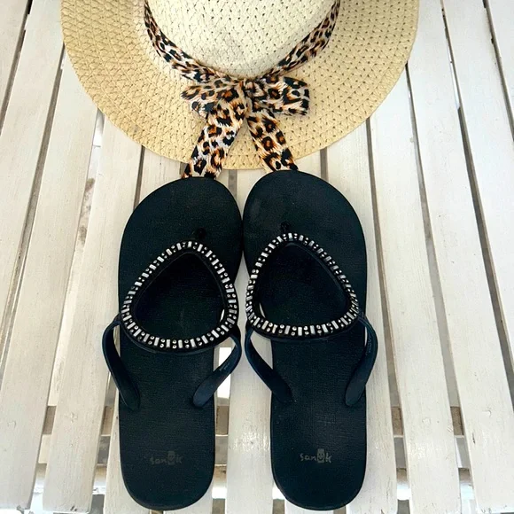 🏖SANUK☀️Blingy Circle Black Yoga Mat Flip Flops Size 10 - Picture 1 of 6